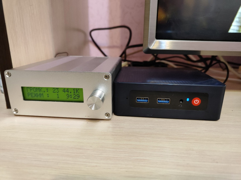 68J9KCM7M84.jpg