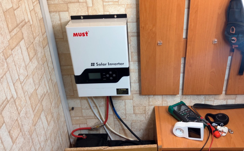 Must PV18-3224VPM II 24V 3.2kW.jpg