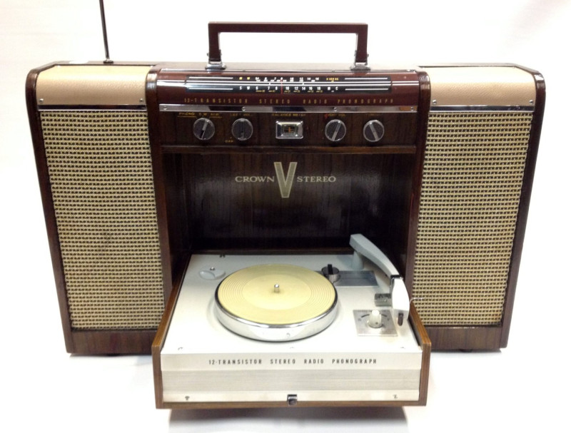 crown-vintage-boombox-scaled.jpg